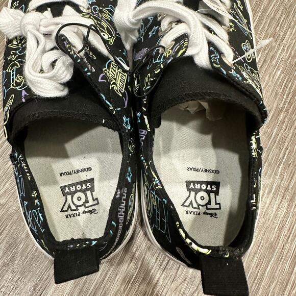 Torrid NWT Disney Pixar Toy Story Alien Neon & Black Canvas Sneaker - Extra Wide - Picture 5 of 15